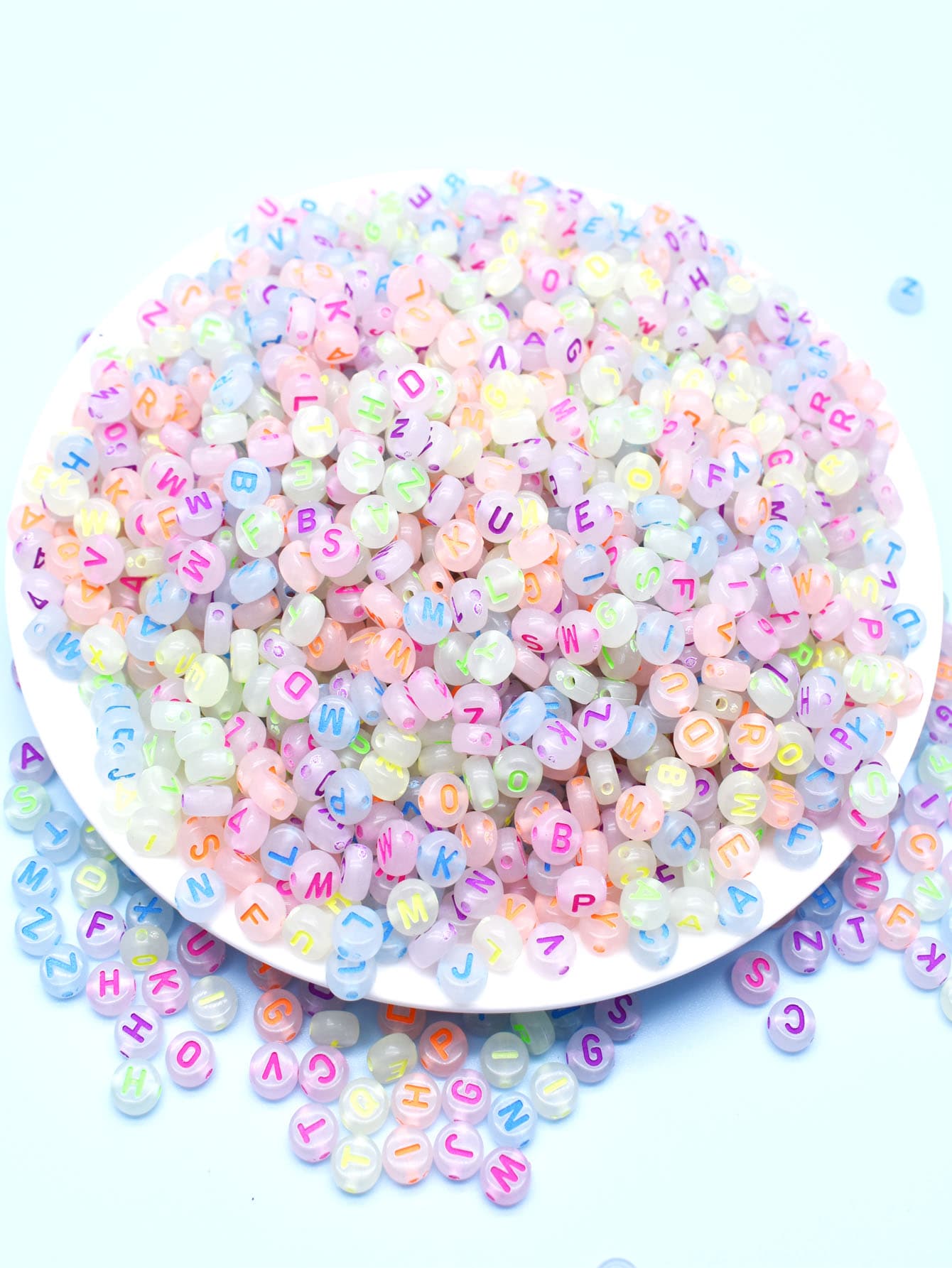 彩色發光發亮字母字母圖案DIY珠子 - 彩色 - 查看 1