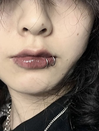 Set de 2 piezas de clip de labio y oreja sin perforar, adecuado para uso diario sin agujeros