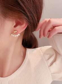 一对心形珍珠耳钉，优雅别致。情人节配饰 - 白色 - 查看 3