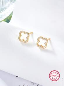 1 Pair Of S925 Sterling Silver High-Grade Stylish Exquisite Compact Ladies Hollow Four-Leaf Clovers Daily Wear Earrings Valentines - Gold - View 3