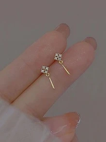 1 对极简法式几何钻石形状小耳钉，简约精致别致百搭耳环