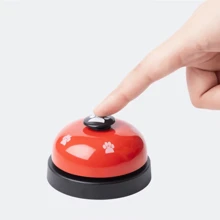 1 pièce Cadeau pour amateurs de chats/chiens et cloche en forme de trace de pattes d'animal de compagnie pour maman de chien/chat, cloche d'apprentissage pour caniche, jouet interactif à cloche dorée, livraison en couleur aléatoire