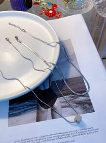 Two Pieces Of Stackable Cube Pendant Necklaces - And Unique Collarbone Chains For Women - Summer High-End Stainless Steel Accessories Set - Perfect For Daily Wear - Silver - View 3