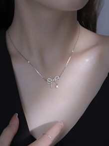 1/3/5pcs Women Butterfly Pendant Necklace, Rhinestone Decor Dainty Choker Necklace Valentine's Day Accessories - Silver - View 6