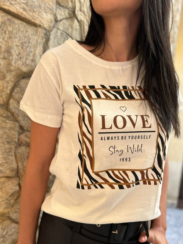T- Shirt Feminina Camiseta