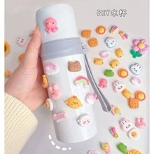16入組3D卡通貼紙適用於水瓶子,可愛貼紙適用於絕緣杯子,DIY樹脂配件適用於手機容器和冰箱,8固定的類型和8隨機樣式,強的膠黏劑包括