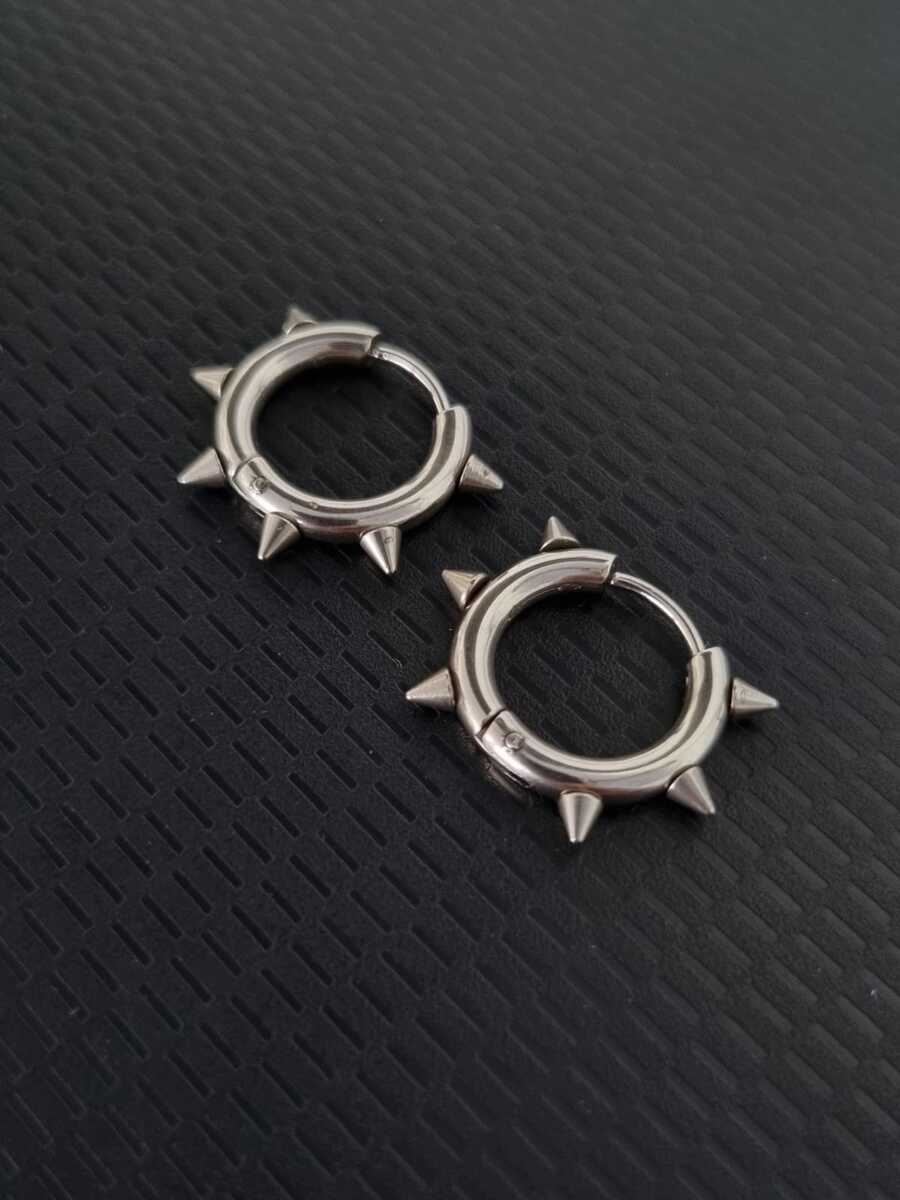 Punk Hoop Earrings With Metallic Spikes - Silver - Silver - View 1