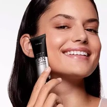 Oriflame The One Primer On Screen Finish Make-Up Pro - 綠色 - 查看 5