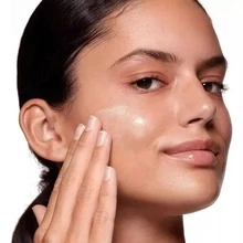 Oriflame The One Primer On Screen Finish Make-Up Pro - 綠色 - 查看 3