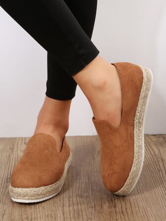 New Fashion Women's Flat Sandals For Holiday With Solid Color, Minimalist And Comfortable Design