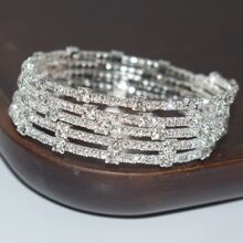 Pulsera De Brazalete Envuelto De Diamantes De Imitación Multifásica De Moda Para Mujeres, Hecha A Mano