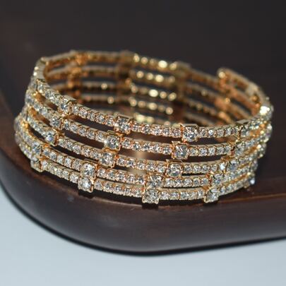 Brazalete Artesanal Para Mujer Con Envoltura De Estrás De Varias Capas, Abierto Y A La Moda