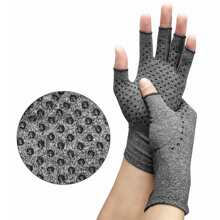 Compression And Therapy Gloves For Rheumatoid Arthritis, Original Arthritis Gloves For Women And Men, Compression For Arthritis, Rheumatoid And Osteoarthritis Pain Relief, Arthritis Compression Gloves For Women And Men. Gloves To Relieve Pain And Inflammation With Comfortable Design For All Types Of Activity. Compression Arthritis Gloves, Compression Arthritis Gloves For Men And Women. Gloves To Relieve Pain And Inflammation With Comfortable Design For All Types Of Activity. Compression Arthritis Gloves - Grey - View 4