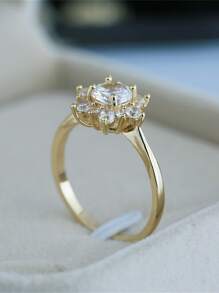 1枚时尚立方氧化锆戒指，适合女性佩戴，适合婚礼、订婚、周年纪念、派对、情人节礼物、送给妈妈的礼物、母亲节礼物。 - 金黃色 - 查看 5