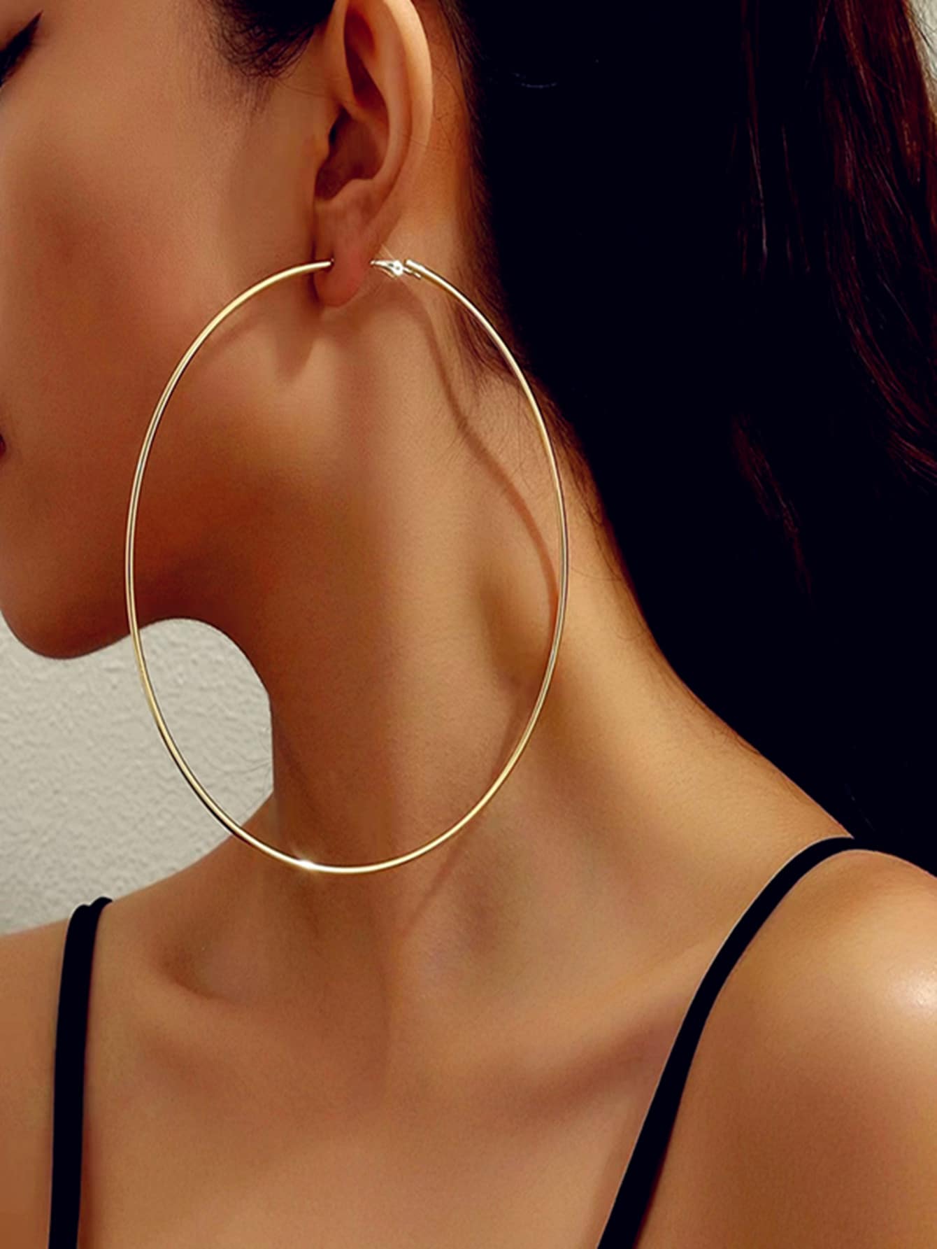 1pair Fashionable Exaggerated Statement Hoop Earrings For Street Style & Show - Yellow Gold - View 1