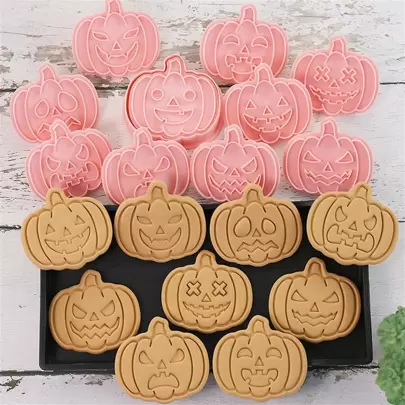 10pcs Cookie Cutter Set G Type, Cartoon Pumpkin & Funny Expression Shaped, For Fondant, Cookie, Biscuit, Pastry, Cake Decorating