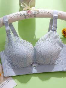 超透气蕾丝聚拢文胸，空心罩杯，性感内衣，无钢圈，清凉浅蓝色
