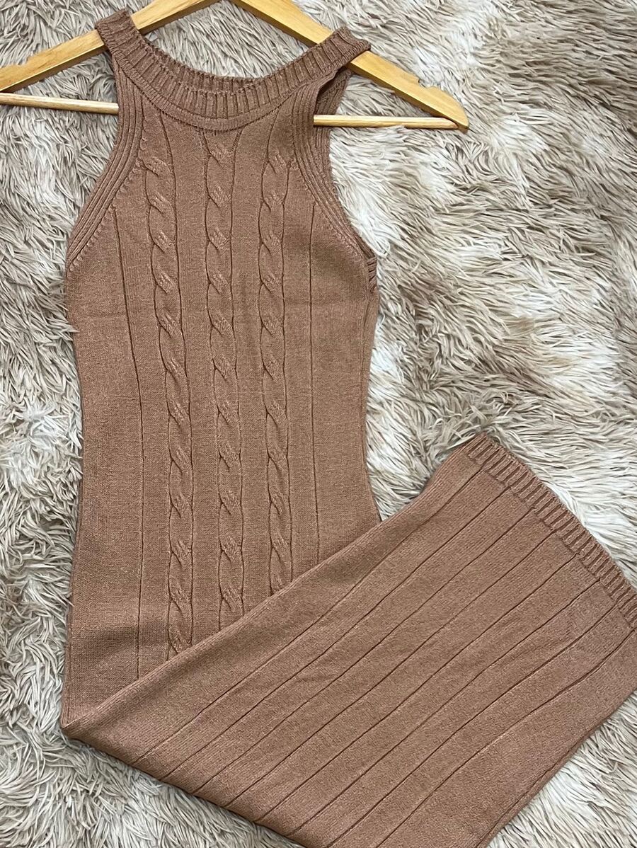 Women Sweater Dresses - 卡其色 - 查看 1