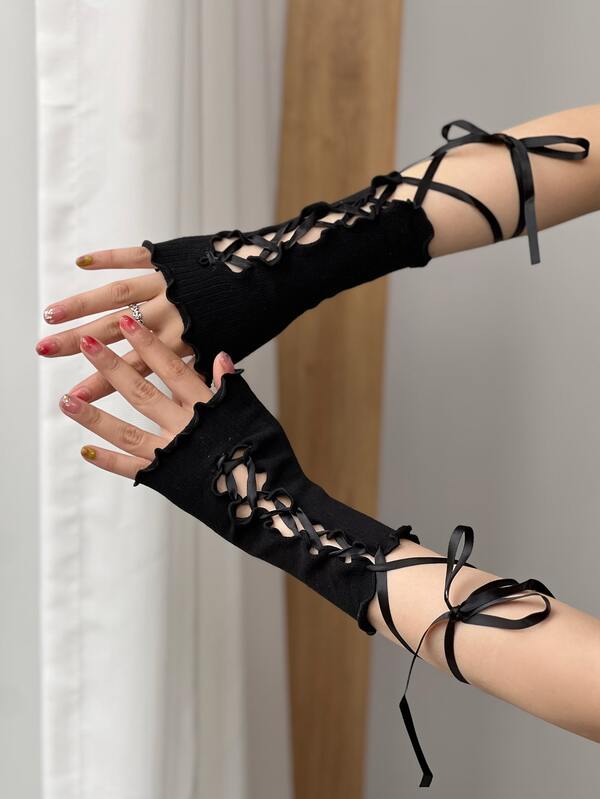 1pair Ladies' Black Strappy Gothic Short Glove Sleeves With Decorative Buckles, Suitable For Daily And Dance Party Use