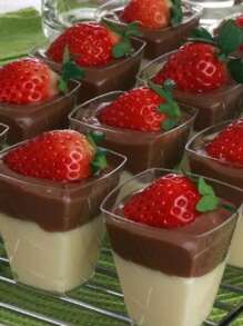 Disposable Cups - Clear - View 7