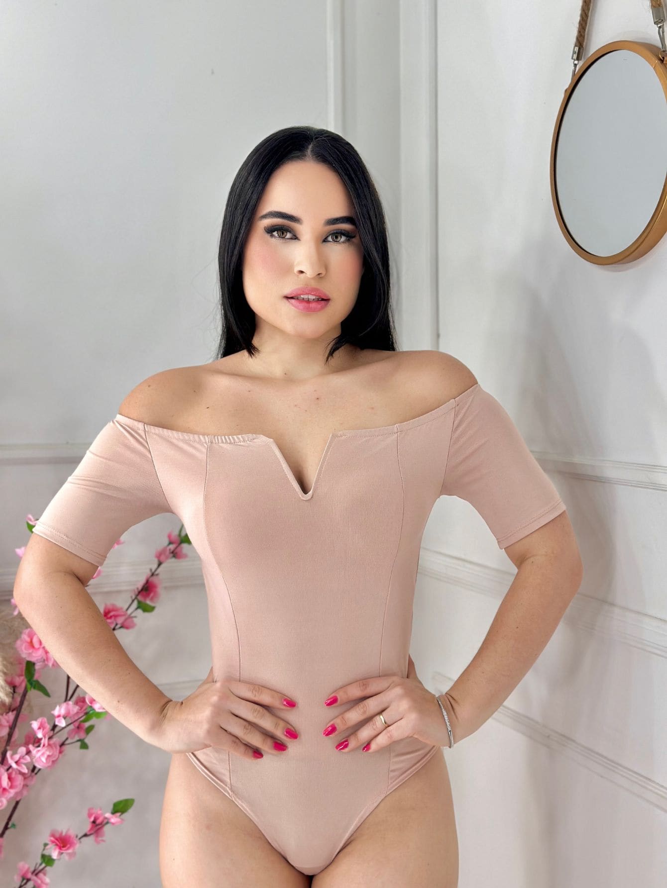 Women Bodysuits - Màu be - Xem 1