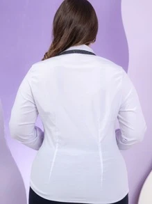 Camisa Manga Longa detalhe na gola Slim | Camisete | Moda Evangélica | Blusa Feminina | PLUS SIZE | SOCIAL - Preto e Branco - Visão 6
