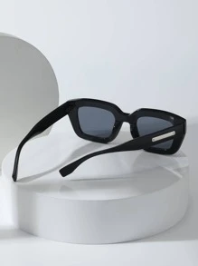 1pc Square Frame Slimming Versatile Fashion Glasses Shades Beach Accessories Beach Accessories For Women Glasses Shades Basics Fall Winter Women Outfits Clothes Business Casual Gifts For Summer Beach Vacation,Outdoor,Travel Preppy Style For Back To School