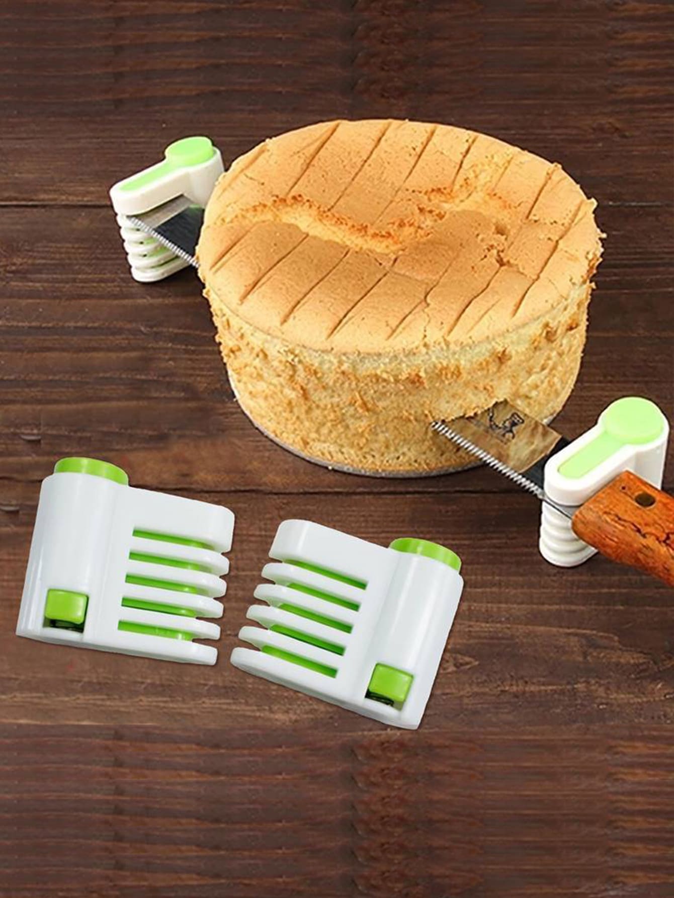 2pcs Bread Cake Slicer Tools, Toast Cutting Guide Slicing Cutter, Perfect For Baking - Green - View 1