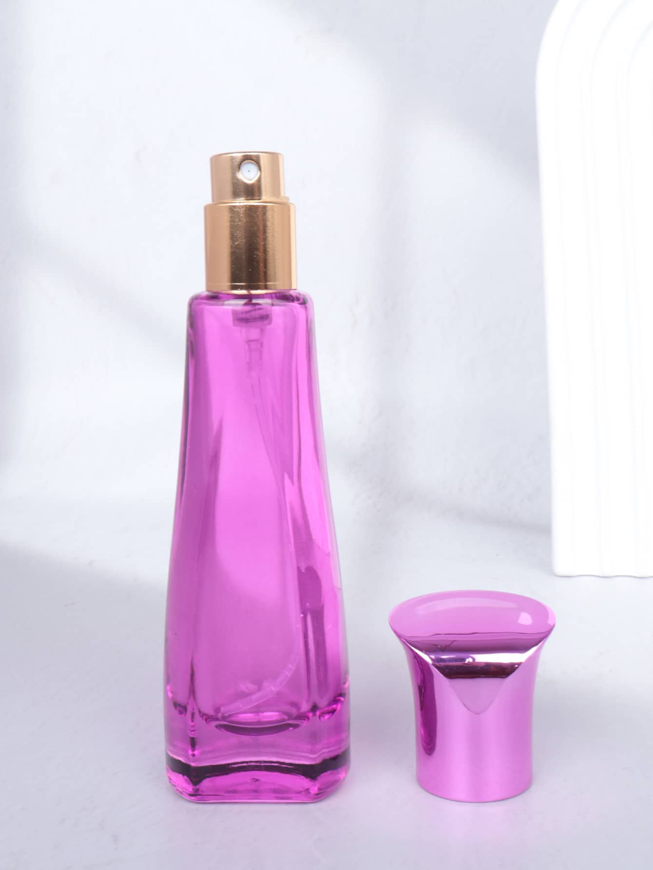 Glass Spray Bottle 20ml, 1Pc Perfume Atomizer, Fine Mist Spray, Atomizer Perfume Spray Bottle for Travel, Refillable Cologne Dispenser, Portable Sprayer(Purple) - Purple - View 1