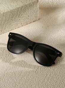 1pc Uv-protective Classic Round Casual Sunglasses - Black - View 1