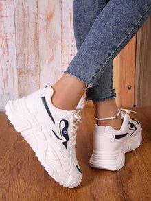 新款時尚休閒鞋舒服的休閒運動鞋防滑厚下裝增加浪潮酷女性鞋學生百搭小白色鞋 - 米色 - 查看 4