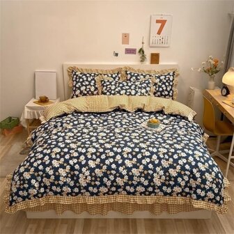 4pcs Bedding Set Includes 1 Comforter Cover, 1 Flat Sheet, 2 Pillowcases. Polyester Fiber Princess Style Printed Pattern Bedding Set With Ruffled Edge Comforter Cover And Bed Skirt, Suitable For All Seasons