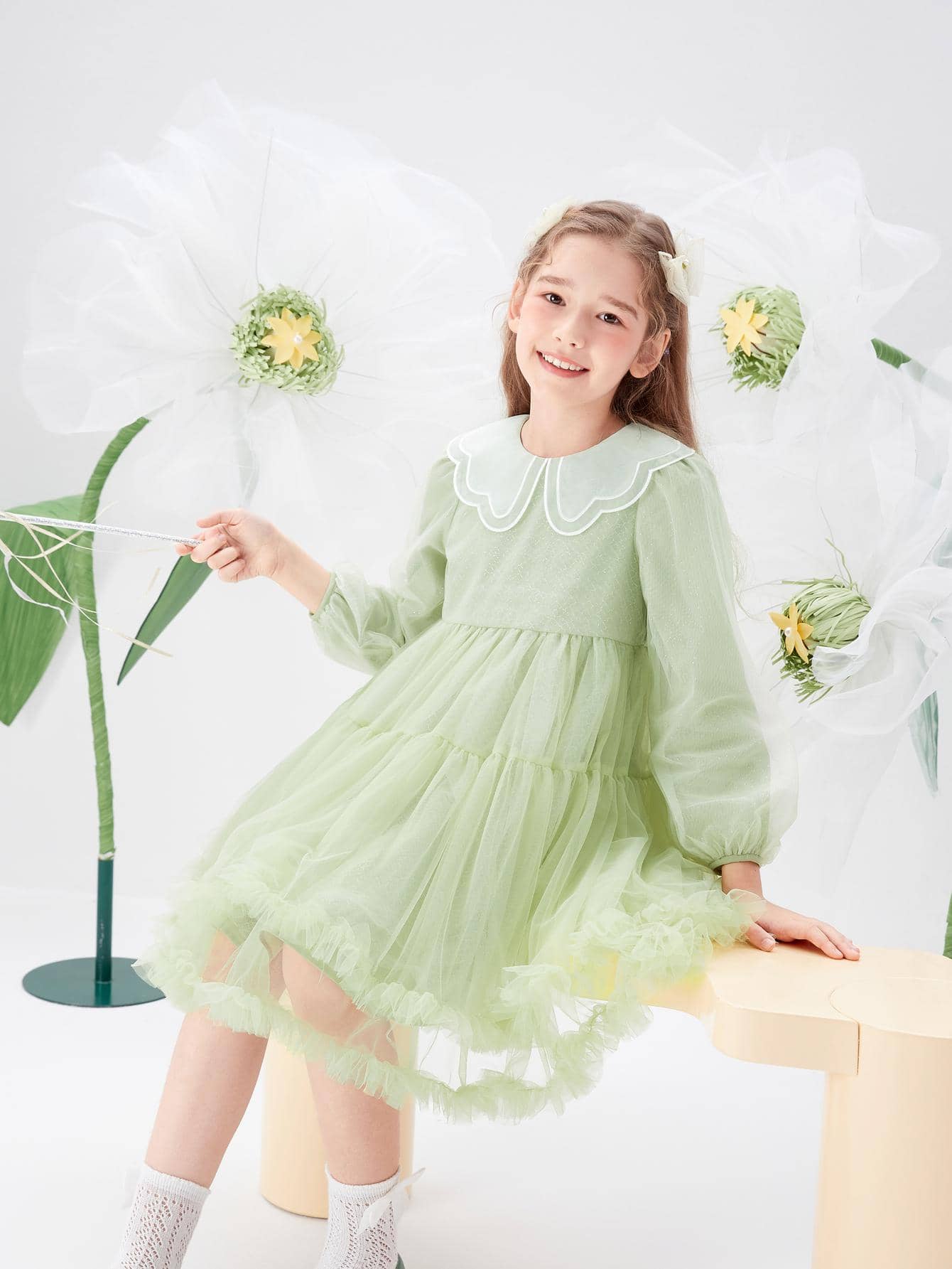 Balabala Tween Cô Gái Xuân Thu Ngọt Ngào Và Thanh Lịch Nhiều Lớp Ren Lưới Tay Phồng Cánh Hoa Ve Áo Đầm Xanh - màu xanh lá - Xem 1