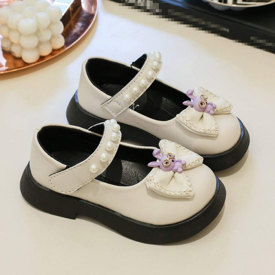 女孩公主鞋,彈簧和秋天新風格,軟底舞蹈PU皮革鞋適用於大兒童和