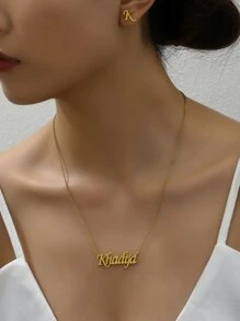 18K金鍍三件套時尚英文字母吊墜項鍊套裝女款，包括鎖骨鏈和耳環 - 金黃色 - 查看 4
