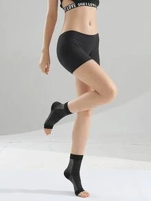 1pair Black Compression Sport Socks - Black - View 1