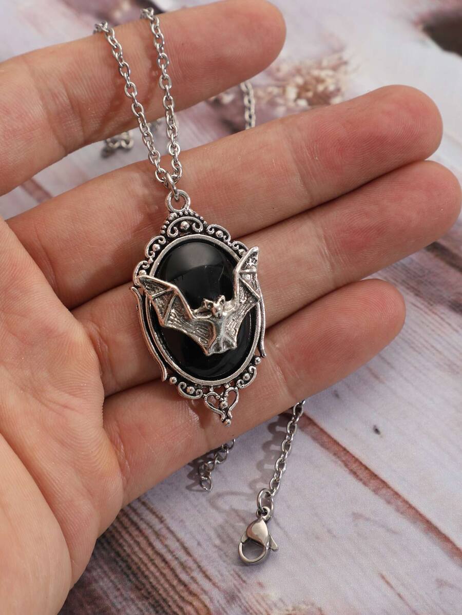 哥特式蝙蝠项链，镀银镶框女巫水晶吊坠项链 - 黑色 - 查看 1