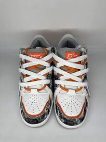 新品到貨罕見字母細節滑板運動鞋適合女士,情侶休閒運動鞋 - 淺灰色 - 查看 5