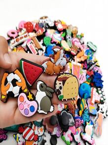 隨機 30入組/套可愛系列時尚鞋飾酷炫 DIY 鞋配件適合木屐 PVC 裝飾品扣成人兒童禮品