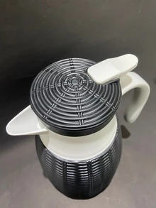 Vacuum Flasks & Thermoses - 黑色 - 查看 5