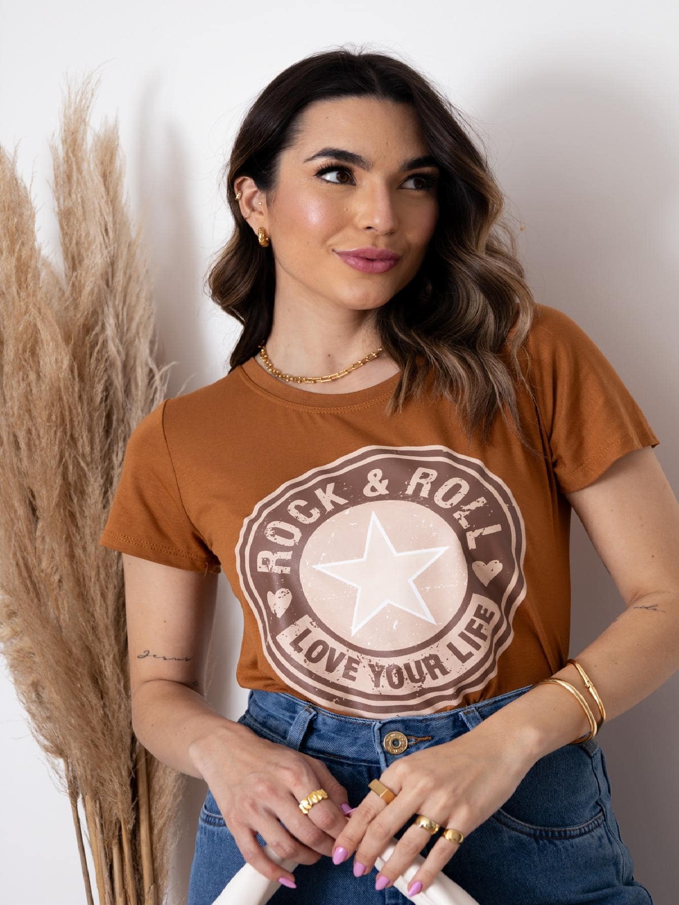 Camiseta feminina manga curto ,T-SHIRT / Etampa ROCK & ROLL STAR/ top TECIDO: VISCOLYCRA - Caramelo - Visão 1