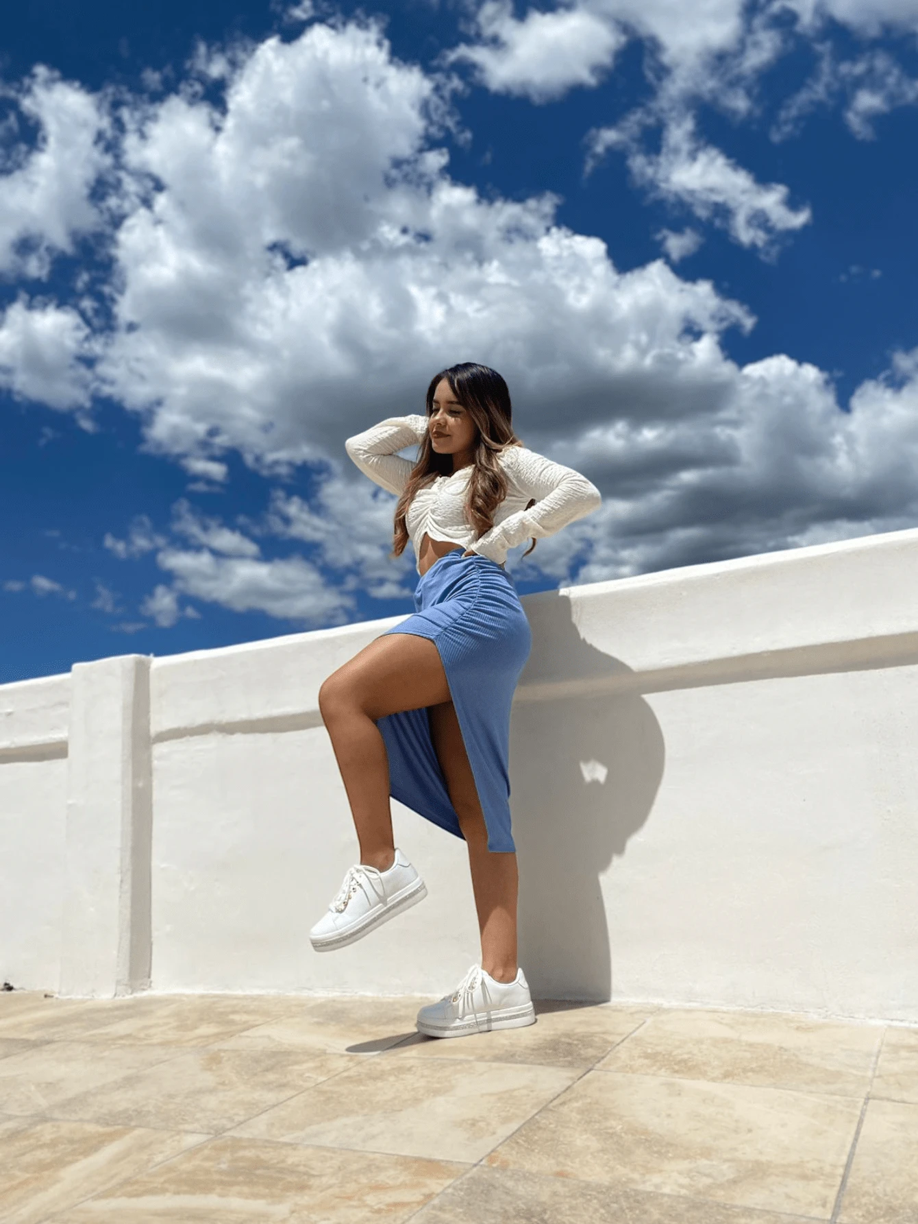 falda con abertura plisada en pierna - Azul - Ver 1