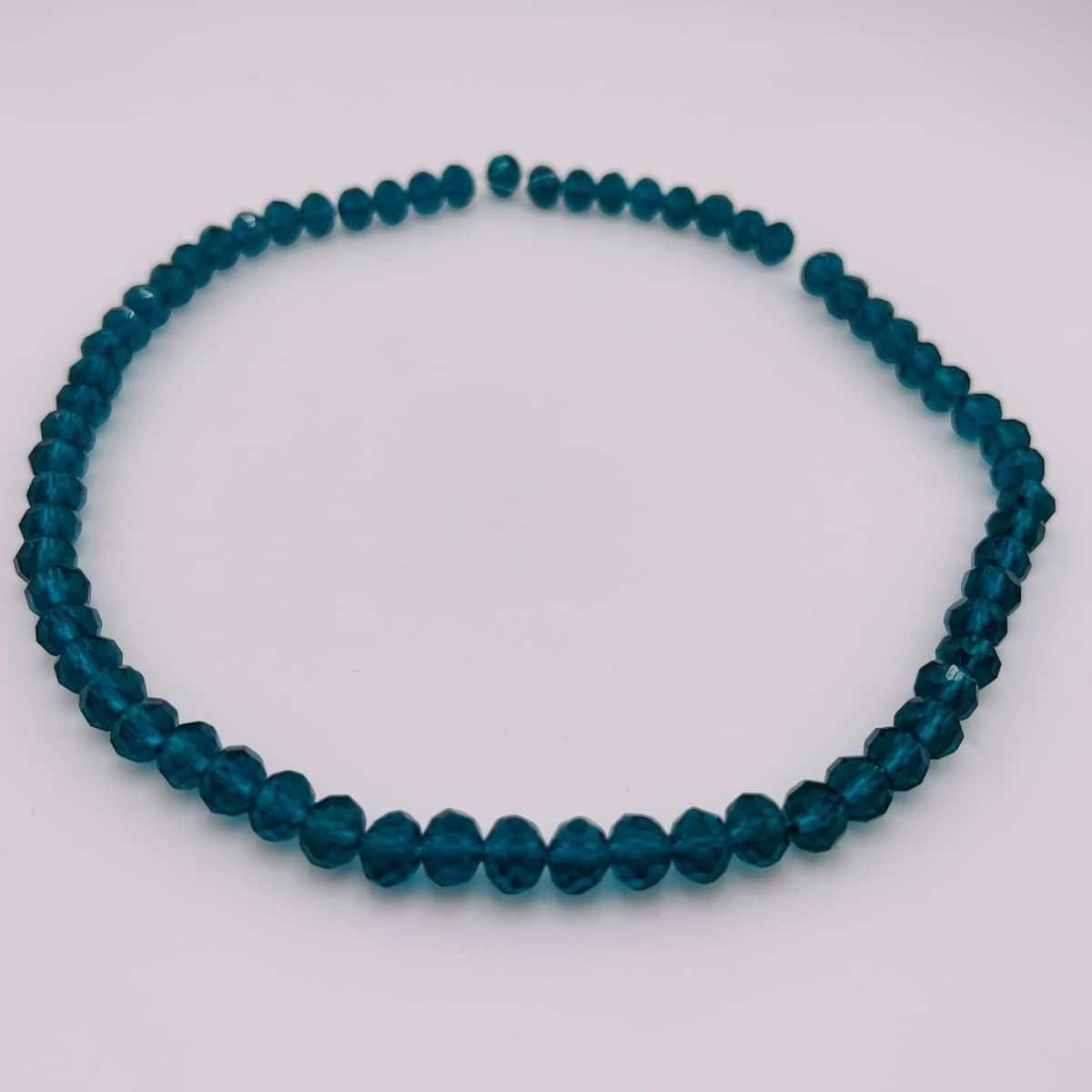 Beads - ازرق مخضر - مشاهدة 1
