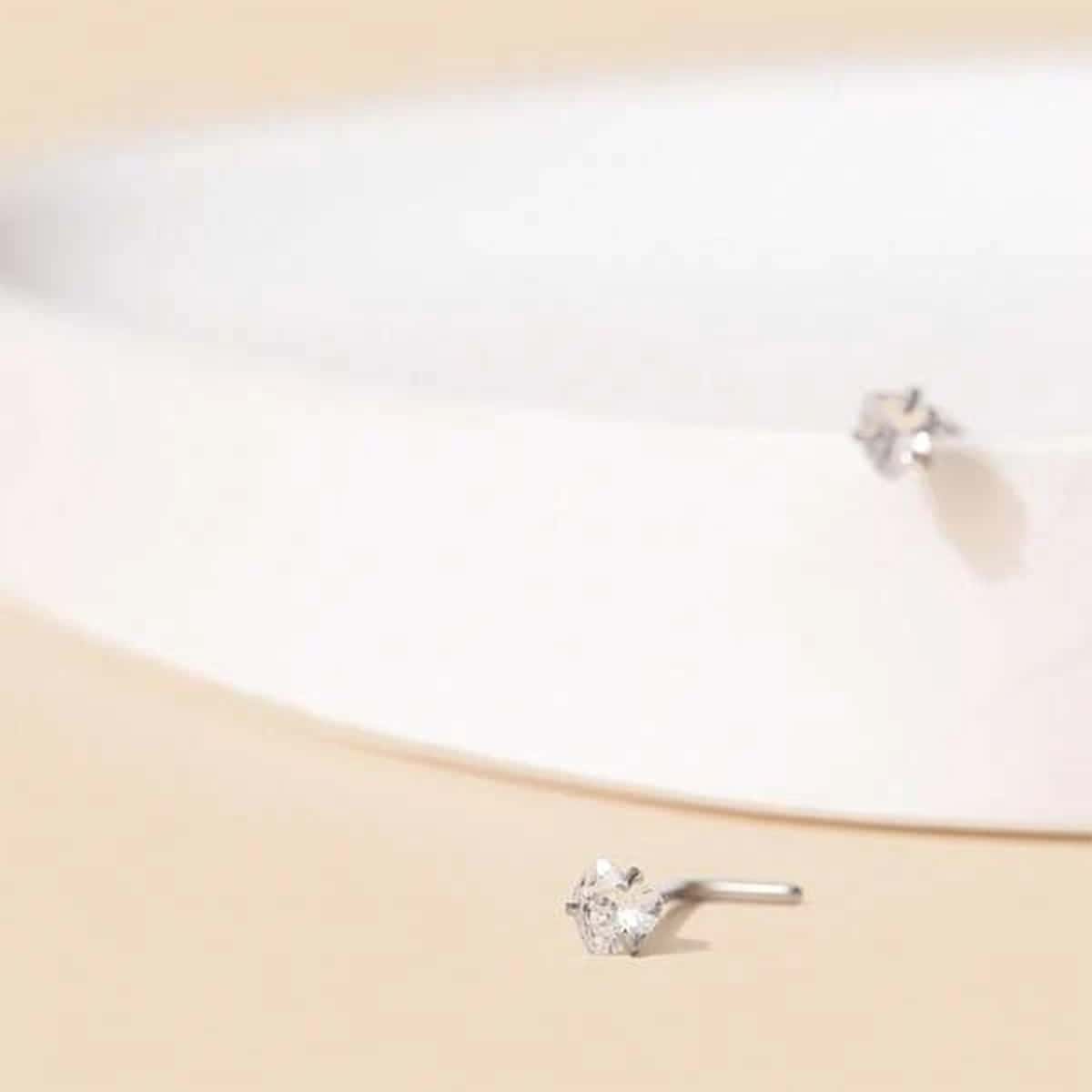 2Pcs LShape Small Nose Ring Inlaid Star Shape Shiny Stainless Steel