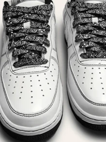 Personalized Laces, Paisley Flower Pattern Shoelaces Suitable For Sneakers, Dunks, Kyrie,Casual Shoes,White Shoes,Basketball Shoes - Black and White - View 1