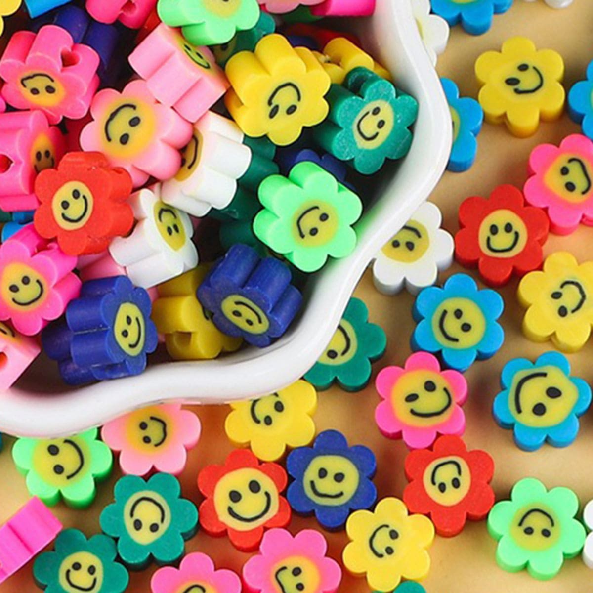 50 Cái/gói 10 Mm Nhiều Màu Hoa Hướng Dương & Mặt Cười Họa Tiết Gốm Mềm Hạt Đất Sét - Nhiều màu - Xem 1
