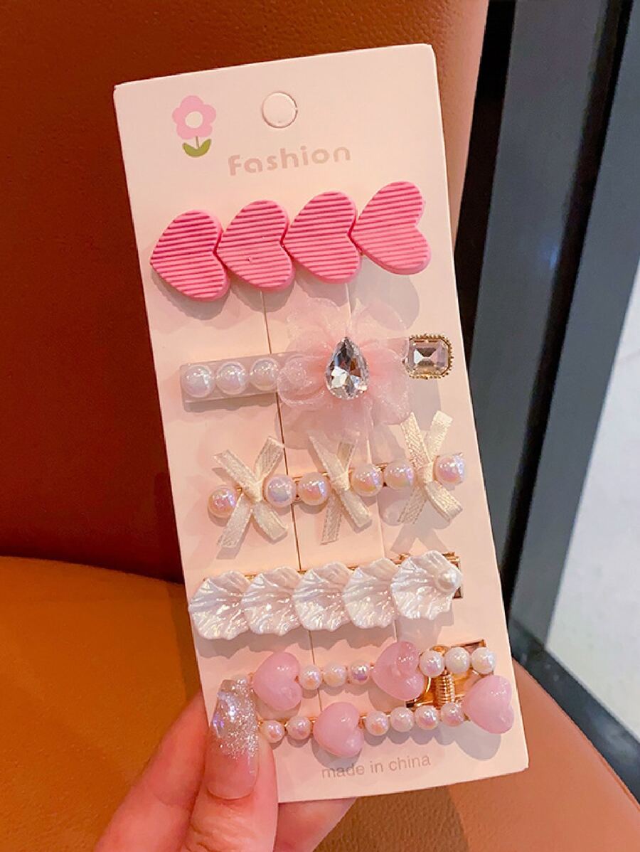 5 件套女士心形蝴蝶结造型仿珍珠边发夹适合日常使用，侧刘海夹可爱情人节爪夹发夹发夹