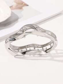 1pc Plain Hollow Metal Hair Claw (Slight Scratches Are Normal, Internal Texture Is Random), School Stuff, College Fall Winter Hair Clip Claw Clip Hair Accessories For Women For Vacation Outfits Woman - Silver - View 3