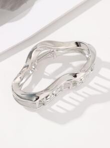 1pc Plain Hollow Metal Hair Claw (Slight Scratches Are Normal, Internal Texture Is Random), School Stuff, College Fall Winter Hair Clip Claw Clip Hair Accessories For Women For Vacation Outfits Woman - Silver - View 2