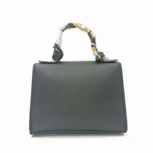 Bolso Negro Con Decoración De Pañuelo Y Cadena Metálica - Negro - Ver 3